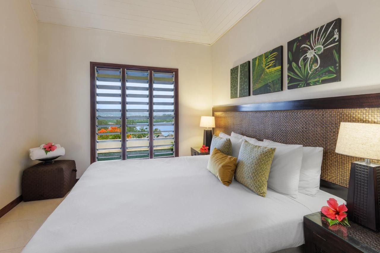 Mangoes Resort (Adults Only) Port Vila Exteriör bild