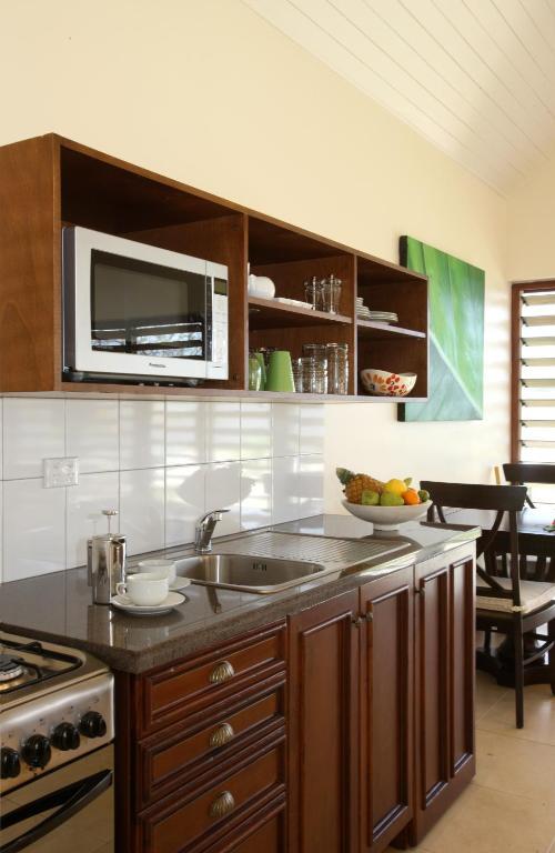 Mangoes Resort (Adults Only) Port Vila Rum bild