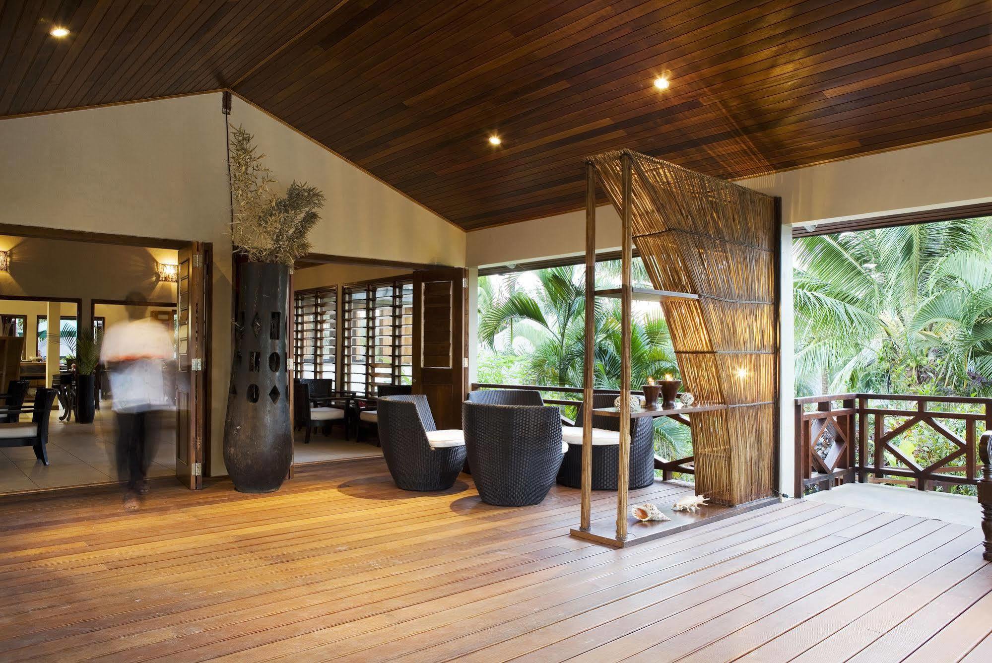 Mangoes Resort (Adults Only) Port Vila Exteriör bild